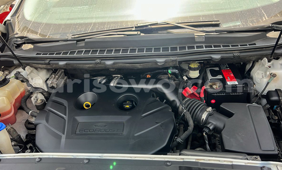 Acheter Occasion Voiture Ford Edge Blanc à Cotonou, Benin Acheter Occasion Voiture Ford Edge Blanc à Cotonou, Benin