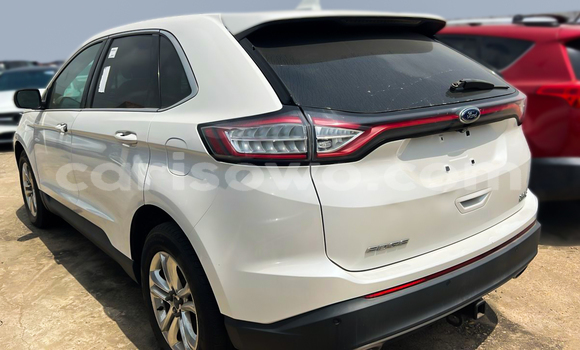 Acheter Occasion Voiture Ford Edge Blanc à Cotonou, Benin Acheter Occasion Voiture Ford Edge Blanc à Cotonou, Benin