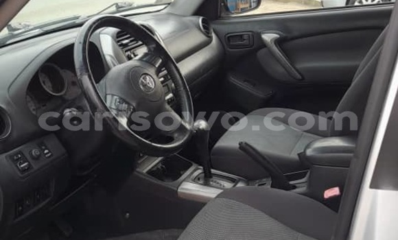 Acheter Occasion Voiture Toyota RAV4 Gris à Cotonou, Benin Acheter Occasion Voiture Toyota RAV4 Gris à Cotonou, Benin
