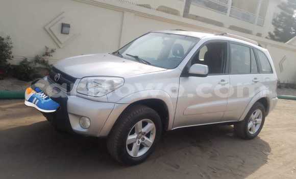 Acheter Occasion Voiture Toyota RAV4 Gris à Cotonou, Benin Acheter Occasion Voiture Toyota RAV4 Gris à Cotonou, Benin