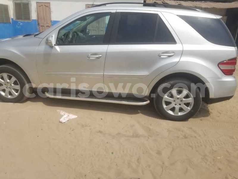Big with watermark mercedes benz ml class benin cotonou 18839