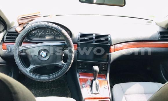 Sayi Na hannu BMW 3–Series Black Mota in Cotonou a Benin Sayi Na hannu BMW 3–Series Black Mota in Cotonou a Benin
