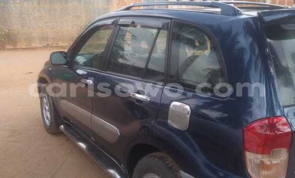 Ra Àlòkù Toyota RAV4 Blue Ọkọ̀ in Cotonou ni Benin Ra Àlòkù Toyota RAV4 Blue Ọkọ̀ in Cotonou ni Benin