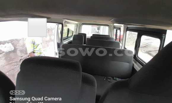 Acheter Occasion Voiture Toyota Hiace Blanc à Cotonou, Benin Acheter Occasion Voiture Toyota Hiace Blanc à Cotonou, Benin