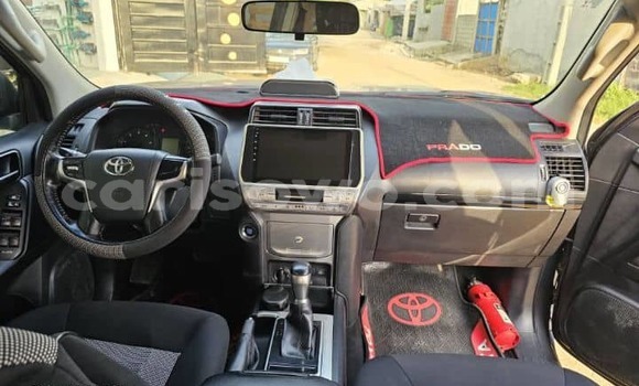 Sayi Na hannu Toyota Prado Black Mota in Cotonou a Benin Sayi Na hannu Toyota Prado Black Mota in Cotonou a Benin
