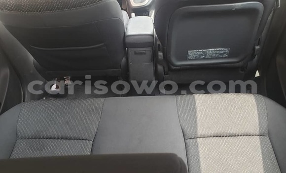 Acheter Occasion Voiture Pontiac Vibe Rouge à Cotonou, Benin Acheter Occasion Voiture Pontiac Vibe Rouge à Cotonou, Benin