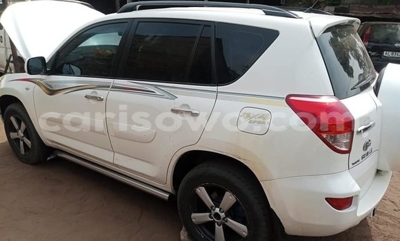 Buy Used Toyota RAV4 White Car in Banikoara in Benign Buy Used Toyota RAV4 White Car in Banikoara in Benign