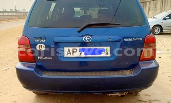 Ra Àlòkù Toyota Highlander Blue Ọkọ̀ in Abomey Calavi ni Benin Ra Àlòkù Toyota Highlander Blue Ọkọ̀ in Abomey Calavi ni Benin