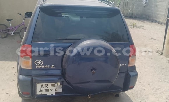 Acheter Occasion Voiture Toyota RAV4 Bleu à Cotonou, Benin Acheter Occasion Voiture Toyota RAV4 Bleu à Cotonou, Benin