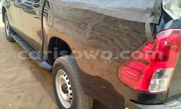 Acheter Occasion Voiture Toyota Hilux Noir à Cotonou, Benin Acheter Occasion Voiture Toyota Hilux Noir à Cotonou, Benin