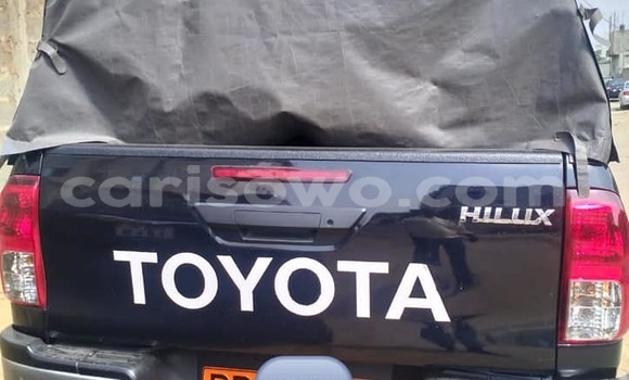 Acheter Occasion Voiture Toyota Hilux Noir à Cotonou, Benin Acheter Occasion Voiture Toyota Hilux Noir à Cotonou, Benin