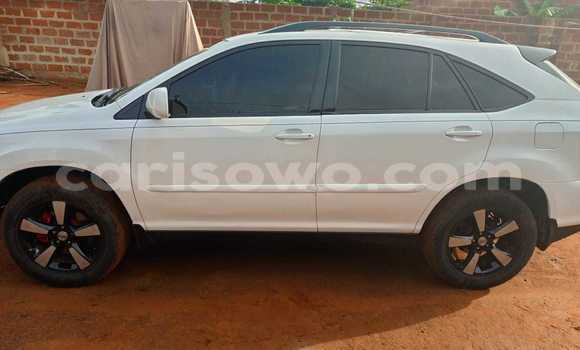 Ra Àlòkù Lexus RX 330 funfun Ọkọ̀ in Cotonou ni Benin Ra Àlòkù Lexus RX 330 funfun Ọkọ̀ in Cotonou ni Benin
