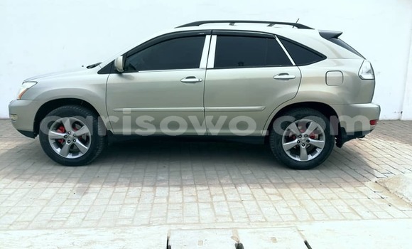 Ra Àlòkù Lexus RX 330 Silver Ọkọ̀ in Cotonou ni Benin Ra Àlòkù Lexus RX 330 Silver Ọkọ̀ in Cotonou ni Benin