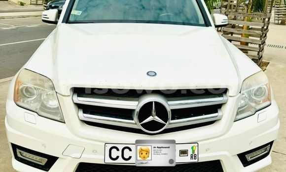 Buy Used Mercedes-Benz GLK–Class White Car in Cotonou in Benign Buy Used Mercedes-Benz GLK–Class White Car in Cotonou in Benign