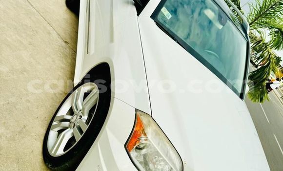 Buy Used Mercedes-Benz GLK–Class White Car in Cotonou in Benign Buy Used Mercedes-Benz GLK–Class White Car in Cotonou in Benign