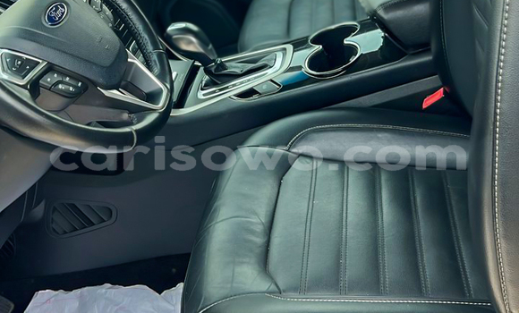 Ra Àlòkù Ford Edge funfun Ọkọ̀ in Cotonou ni Benin Ra Àlòkù Ford Edge funfun Ọkọ̀ in Cotonou ni Benin