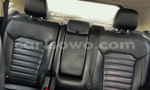 Ra Àlòkù Ford Edge funfun Ọkọ̀ in Cotonou ni Benin Ra Àlòkù Ford Edge funfun Ọkọ̀ in Cotonou ni Benin