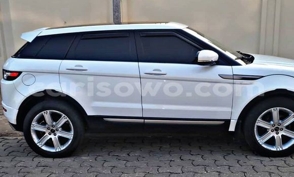 Sayi Na hannu Range Rover Evoque White Mota in Cotonou a Benin Sayi Na hannu Range Rover Evoque White Mota in Cotonou a Benin