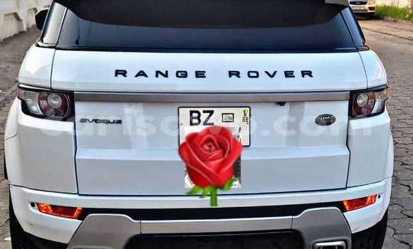 Sayi Na hannu Range Rover Evoque White Mota in Cotonou a Benin Sayi Na hannu Range Rover Evoque White Mota in Cotonou a Benin