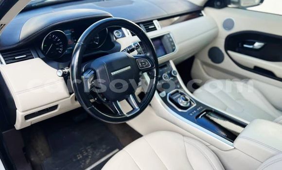 Sayi Na hannu Range Rover Evoque White Mota in Cotonou a Benin Sayi Na hannu Range Rover Evoque White Mota in Cotonou a Benin