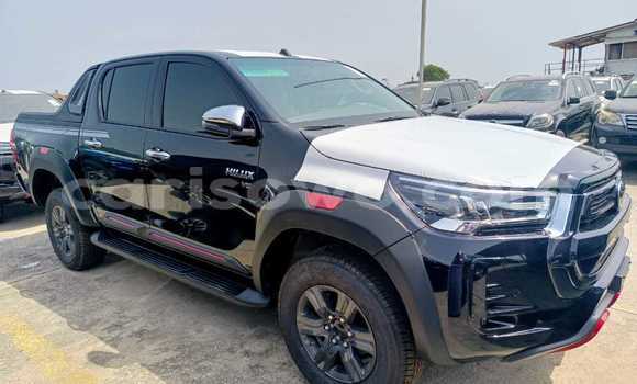 Acheter Neuf Voiture Toyota Hilux Noir à Cotonou, Benin Acheter Neuf Voiture Toyota Hilux Noir à Cotonou, Benin