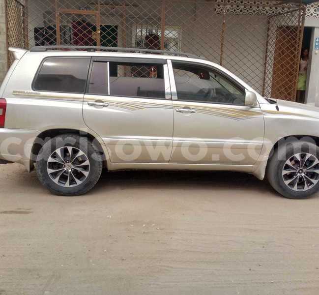Big with watermark toyota highlander benin cotonou 18919