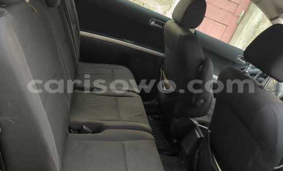 Sayi Na hannu Toyota Corolla Verso Blue Mota in Cotonou a Benin Sayi Na hannu Toyota Corolla Verso Blue Mota in Cotonou a Benin