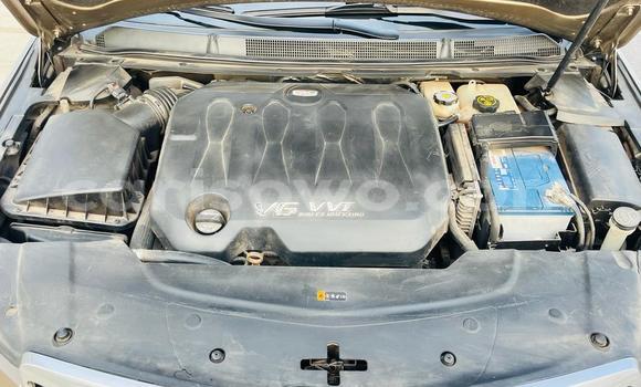 Sayi Na hannu Cadillac XTS Brown Mota in Cotonou a Benin Sayi Na hannu Cadillac XTS Brown Mota in Cotonou a Benin