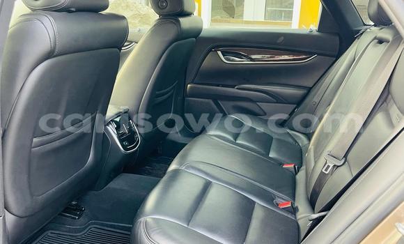 Sayi Na hannu Cadillac XTS Brown Mota in Cotonou a Benin Sayi Na hannu Cadillac XTS Brown Mota in Cotonou a Benin