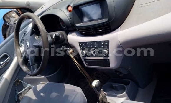 Acheter Occasion Voiture Nissan Almera Tino Gris à Cotonou, Benin Acheter Occasion Voiture Nissan Almera Tino Gris à Cotonou, Benin