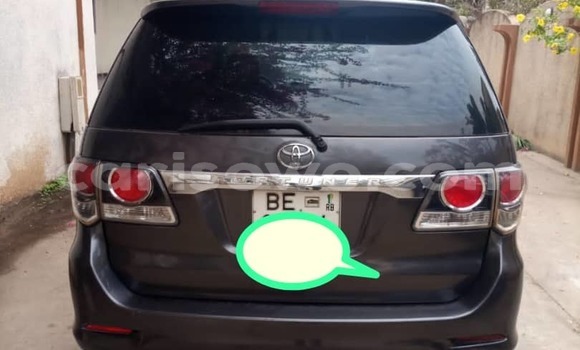 Ra Àlòkù Toyota Fortuner Brown Ọkọ̀ in Cotonou ni Benin Ra Àlòkù Toyota Fortuner Brown Ọkọ̀ in Cotonou ni Benin