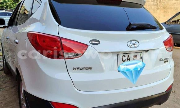 Ra Àlòkù Hyundai Tucson funfun Ọkọ̀ in Cotonou ni Benin Ra Àlòkù Hyundai Tucson funfun Ọkọ̀ in Cotonou ni Benin