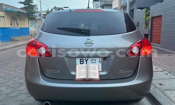Sayi Na hannu Nissan Rogue Brown Mota in Cotonou a Benin Sayi Na hannu Nissan Rogue Brown Mota in Cotonou a Benin