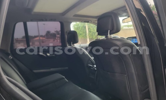 Ra Àlòkù Mercedes-Benz GLK–Class Black Ọkọ̀ in Cotonou ni Benin Ra Àlòkù Mercedes-Benz GLK–Class Black Ọkọ̀ in Cotonou ni Benin