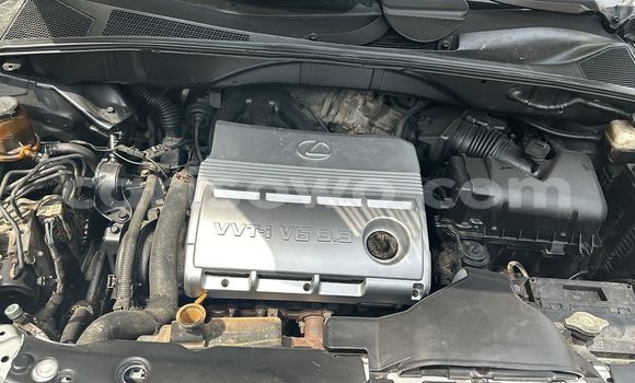 Ra Àlòkù Lexus RX 330 Silver Ọkọ̀ in Cotonou ni Benin Ra Àlòkù Lexus RX 330 Silver Ọkọ̀ in Cotonou ni Benin