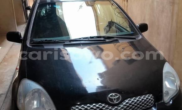 Buy Used Toyota Yaris Black Car in Cotonou in Benign