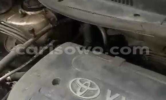 Acheter Occasion Voiture Toyota Corolla Verso Gris à Cotonou, Benin Acheter Occasion Voiture Toyota Corolla Verso Gris à Cotonou, Benin