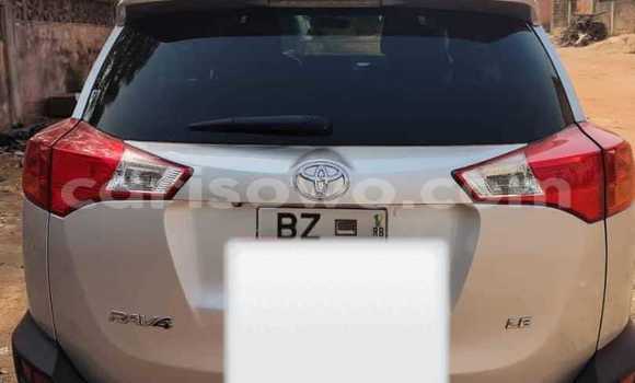 Acheter Occasion Voiture Toyota RAV4 Gris à Cotonou, Benin