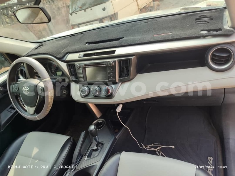 Big with watermark toyota rav4 benin cotonou 18973