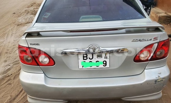 Sayi Na hannu Toyota Corolla Spacio Azurfa Mota in Cotonou a Benin Sayi Na hannu Toyota Corolla Spacio Azurfa Mota in Cotonou a Benin