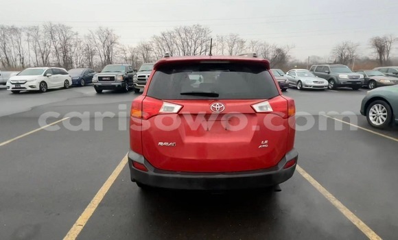 Acheter Import Voiture Toyota RAV4 Rouge à Cotonou, Benin Acheter Import Voiture Toyota RAV4 Rouge à Cotonou, Benin