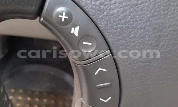 Sayi Na hannu Toyota Highlander Azurfa Mota in Cotonou a Benin Sayi Na hannu Toyota Highlander Azurfa Mota in Cotonou a Benin