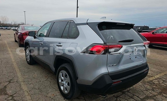Sayi Imported Toyota RAV4 Sauran Mota in Cotonou a Benin Sayi Imported Toyota RAV4 Sauran Mota in Cotonou a Benin