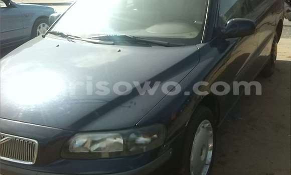 Ra Àlòkù Volvo V70 Black Ọkọ̀ in Cotonou ni Benin Ra Àlòkù Volvo V70 Black Ọkọ̀ in Cotonou ni Benin