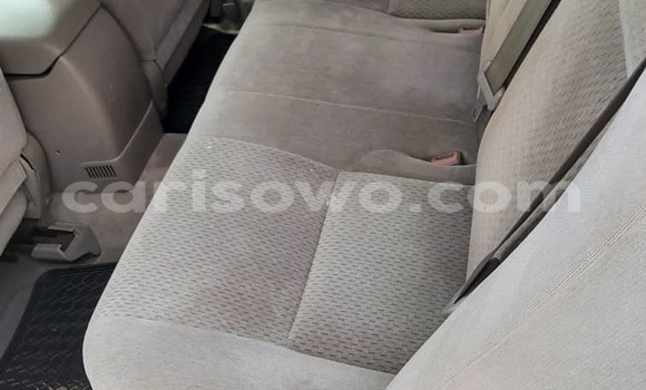 Ra Àlòkù Toyota Camry funfun Ọkọ̀ in Cotonou ni Benin Ra Àlòkù Toyota Camry funfun Ọkọ̀ in Cotonou ni Benin