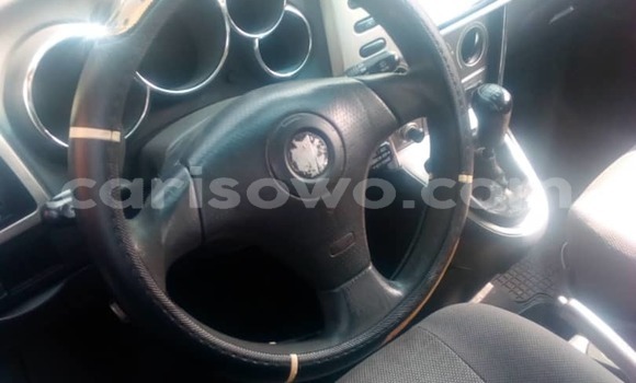 Sayi Na hannu Pontiac Vibe Azurfa Mota in Cotonou a Benin Sayi Na hannu Pontiac Vibe Azurfa Mota in Cotonou a Benin