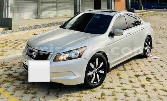 Acheter Occasion Voiture Honda Accord Blanc à Cotonou, Benin Acheter Occasion Voiture Honda Accord Blanc à Cotonou, Benin
