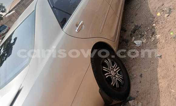 Sayi Na hannu Toyota Camry Azurfa Mota in Cotonou a Benin Sayi Na hannu Toyota Camry Azurfa Mota in Cotonou a Benin