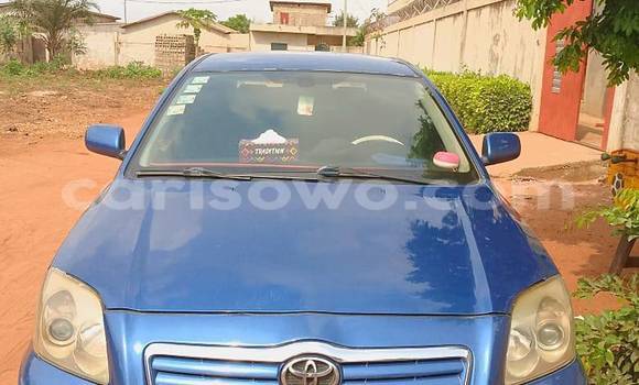 Sayi Na hannu Toyota Avensis Blue Mota in Abomey Calavi a Benin Sayi Na hannu Toyota Avensis Blue Mota in Abomey Calavi a Benin