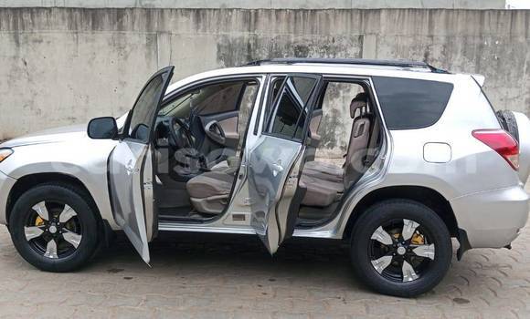 Ra Àlòkù Toyota RAV4 Miiran Ọkọ̀ in Abomey Calavi ni Benin